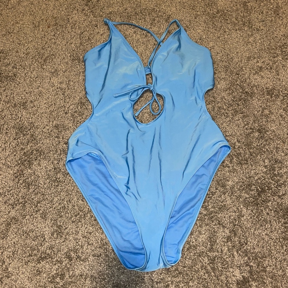 Women’s Shade & Shore XL light blue one piece swimsuit